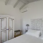 Pensionat Sea 3*