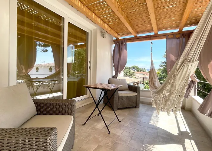 Casa de hóspedes Sea 4*